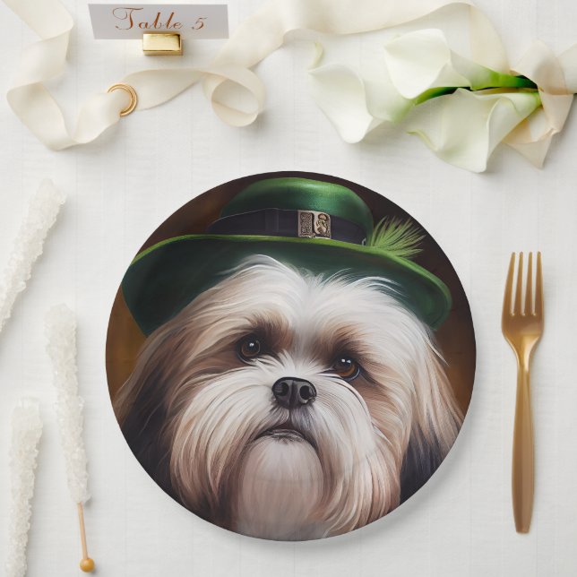 Assiettes En Carton Malti Tzu Chien en Robe de la Saint Patrick (Mariage)