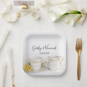 Assiettes En Carton Mariage de la coupe de thé et des marguerites jaun