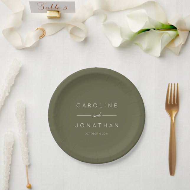 Assiettes En Carton Modern Minimalist Script Custom Wedding Olive Moss (Mariage)