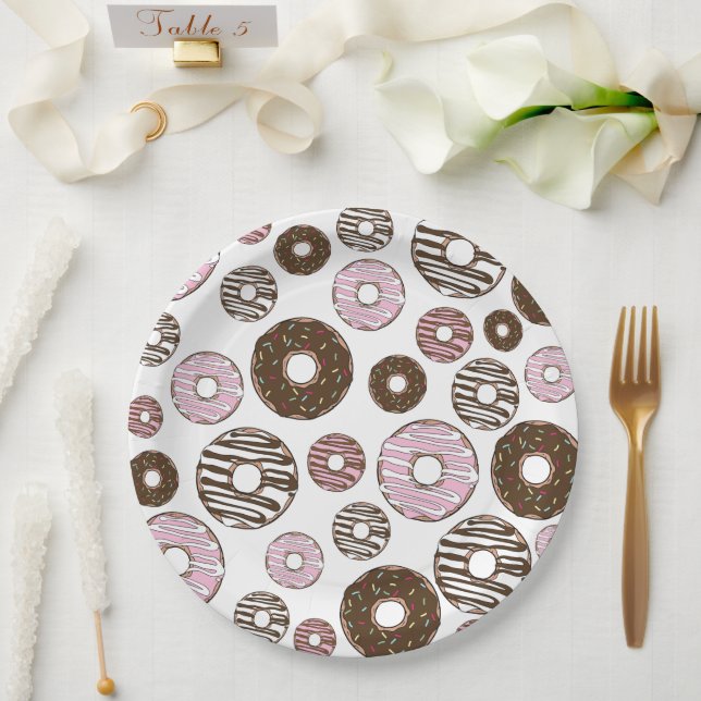 Assiettes En Carton Motif De Donuts, Donuts Roses, Donuts Brown (Mariage)