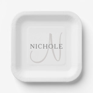 Assiettes En Carton Nom élégant Monogramme   Blanc et gris