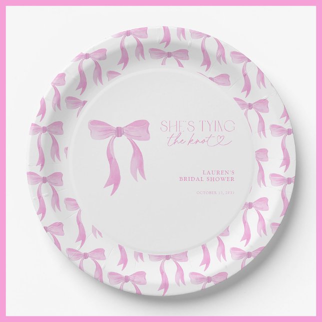 Assiettes En Carton Pink Bow Elle Tying The Knot Fête des mariées (Créateur téléchargé)