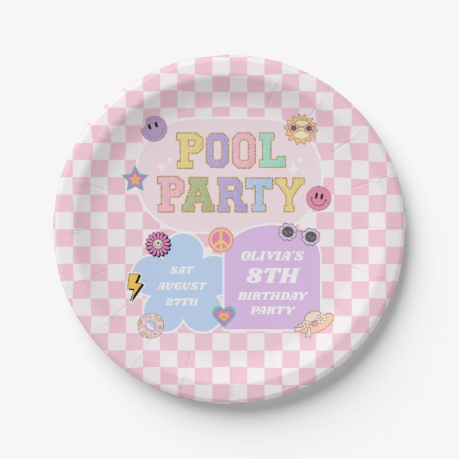 Assiettes En Carton Piscine Party Preppy Varsity Patch Anniversaire (Devant)