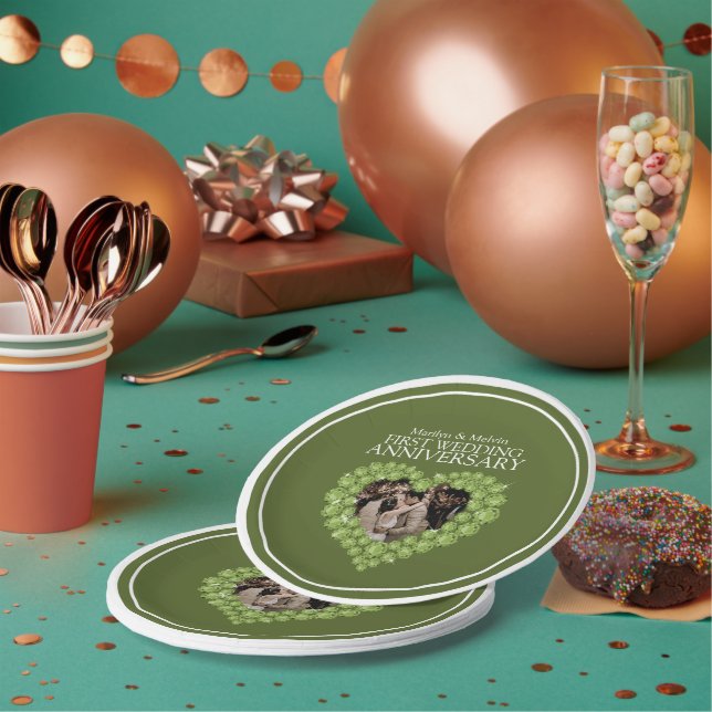 Assiettes En Carton Premier anniversaire mariage photo coeur peridot (Multi)