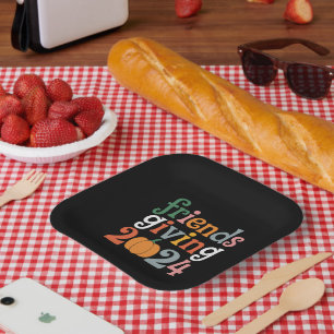 Assiettes En Carton Retro Friends Giving 2024 Thanksgiving automne