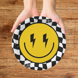Assiettes En Carton Rétro Un Garçon Heureux Sourire Visage Joyeux 1er