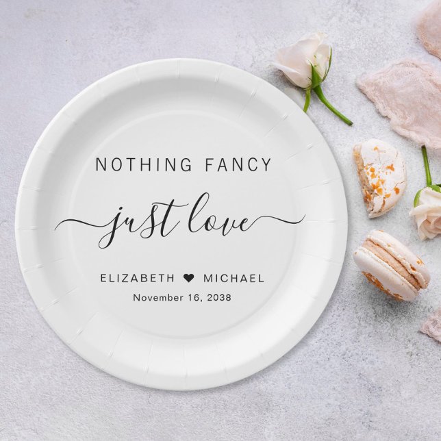 Assiettes En Carton Rien de fantaisie Juste Amour Mariage (Créateur téléchargé)