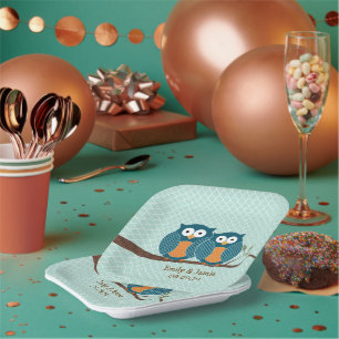 Assiettes En Carton Rustic Country Chouettes Turquoises assis dans un