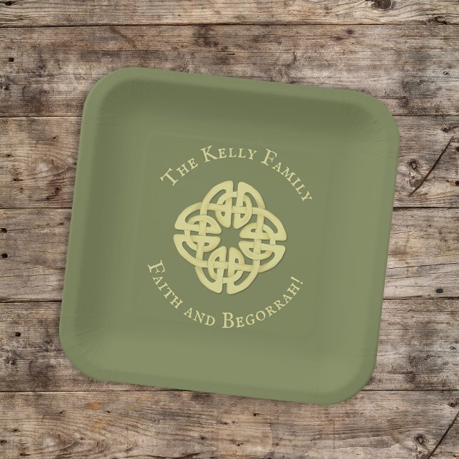 Assiettes En Carton Simple Gold Irish Faith et Begorrah Cote Party (Créateur téléchargé)