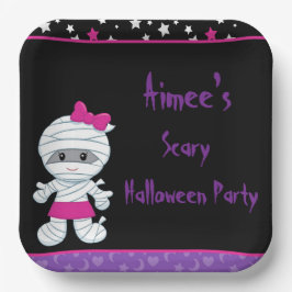 Assiettes En Carton Soirée d'Halloween de la mignonne fille maman