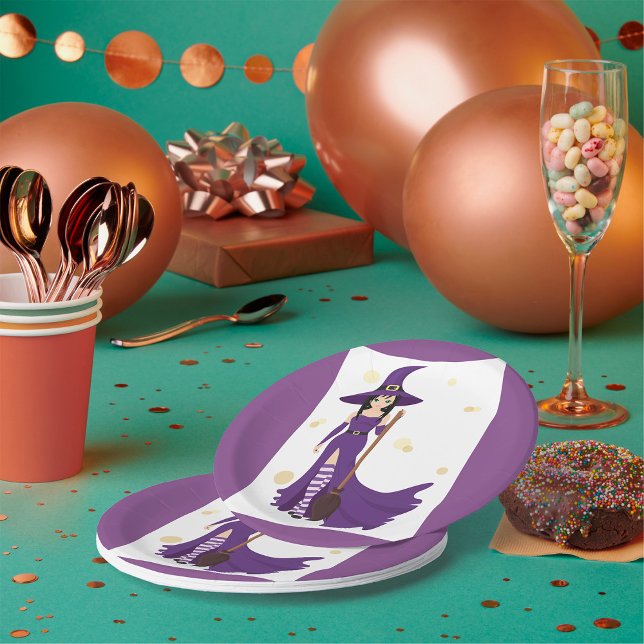 Assiettes En Carton Sorcière violette avec chambre (Créateur téléchargé)