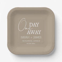 Assiettes En Carton Taupe moderne Un jour de la répétition Mariage