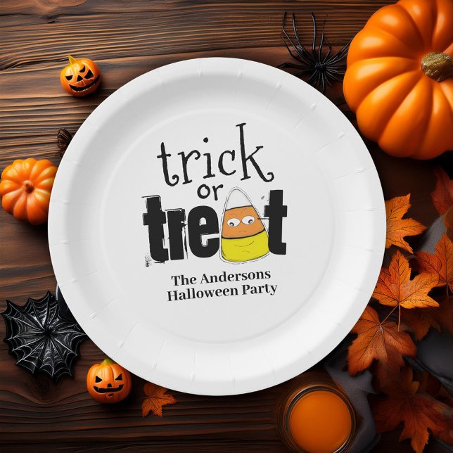 Assiettes En Carton Trick or Treat Cute Halloween personnalisé (Cute whimsical Halloween trick or treat custom party paper plage. )