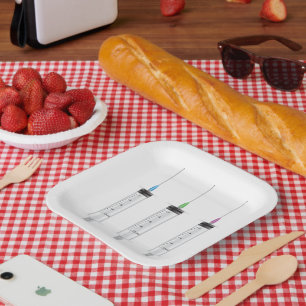 Assiettes En Carton Trois seringues