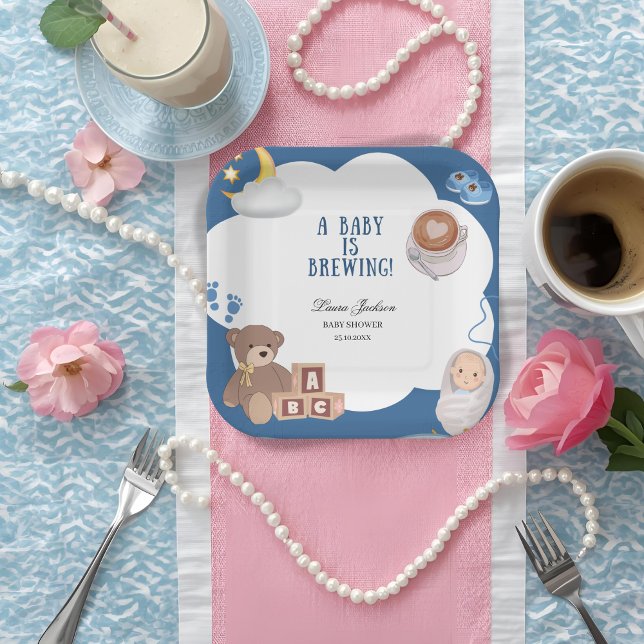 Assiettes En Carton Un Bébé Brasse Du Baby shower De Café (Créateur téléchargé)