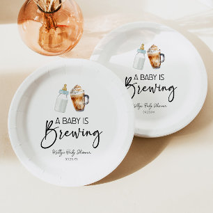 Assiettes En Carton Un Bébé Brasse Une Bouteille Baby shower En Verre 
