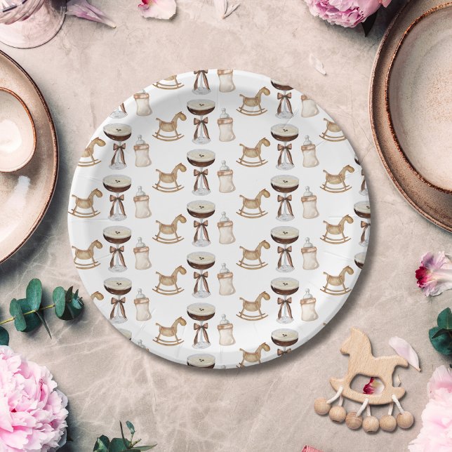 Assiettes En Carton Un Tini Sur Le Chemin Baby shower Espresso Martini (Créateur téléchargé)