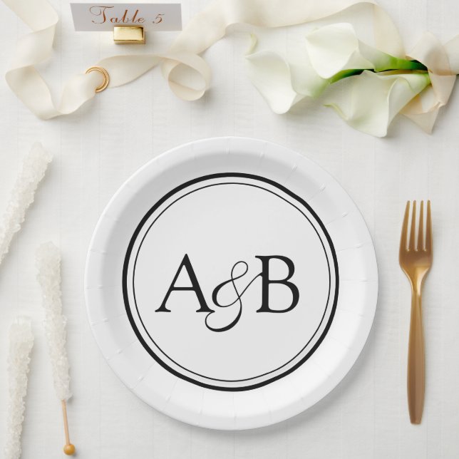 Assiettes En Carton White and Black Monogram and Ampersand Couple's (Mariage)
