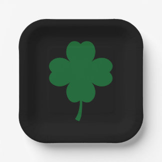Assiettes en papier pour la Saint-Patrick