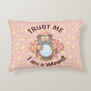 Assistent mit Ball Dekokissen