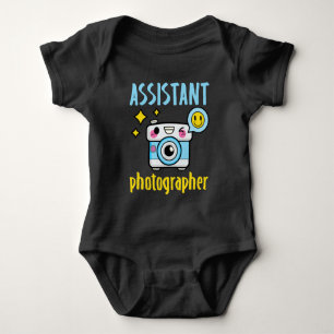Assistenzfotograf Kinder Jungen Mädchen Kleinkinde Baby Strampler