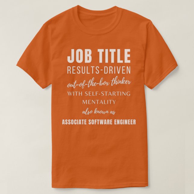 Associate Software Engineer Work Birthday Punny Fu T-Shirt (Design vorne)