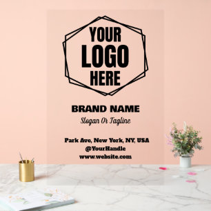 Ästhetische Darstellung moderner Logos für Minimal Acrylschild