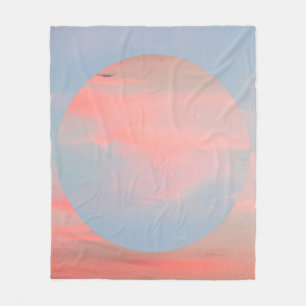 Ästhetische Kunstcollage mit schönem Himmel-Sonnen Fleecedecke