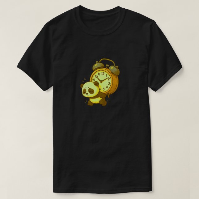 Ästhetischer verschlafener Panda • Überdimensional T-Shirt (Design vorne)