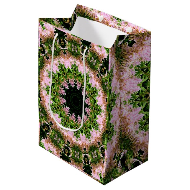 Astilbe Wreath Mittlere Geschenktüte (Vorderseite Schrägansicht)