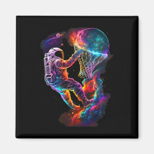 Astronaut erklärt einen Bysketbyll-Player im Weltr Magnet