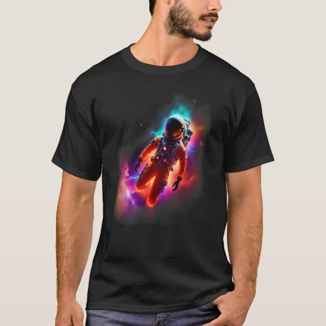 Astronaut Exploring a Colorful Nebula T-Shirt (Vorderseite)