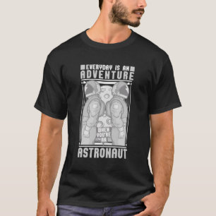 Astronaut Helmet Future Spaceman Kosmonaut Funny S T-Shirt