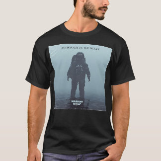 Astronaut im Ozean T-Shirt