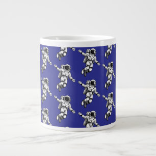 Astronaut im Weltraum Jumbo-Tasse