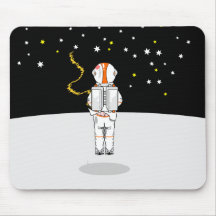 Astronaut im Weltraum mit Kurzem Wind gefangen