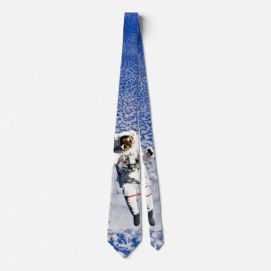 Astronaut im Weltraumspaziergang Krawatte