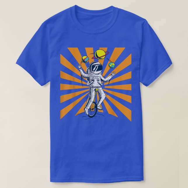 Astronaut Juggling Planets Einrad-T - Shirt (Design vorne)