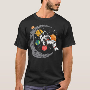 Astronaut Moon Swing Planets Space Galaxy Frauen K T-Shirt