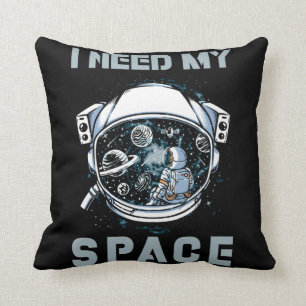 Astronaut Space stellt den Raum vor Kissen
