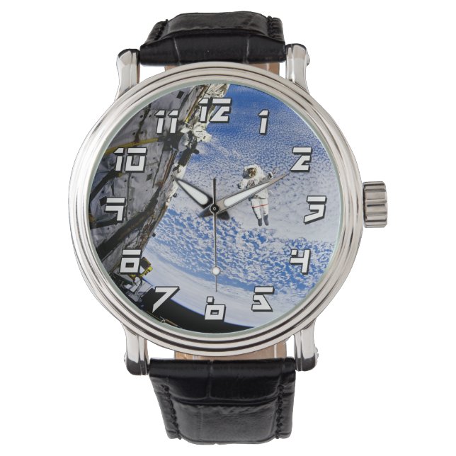 Astronaut Spacewalk Armbanduhr (Vorderseite)
