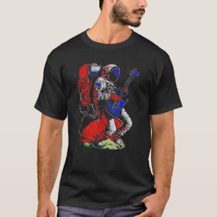 Astronaut spielt elektrische Gitarre im Weltraum T-Shirt