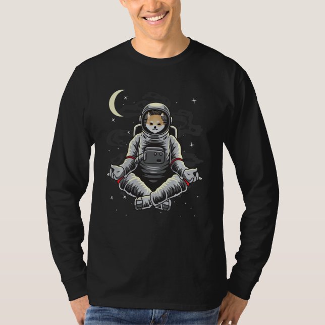 Astronaut Yoga Dogelon Mars Elon Coin to Moon T-Shirt (Vorderseite)