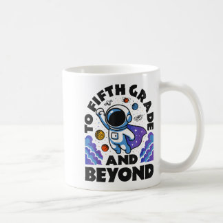 Astronaut zur fünften Klasse und darüber hinaus lu Kaffeetasse