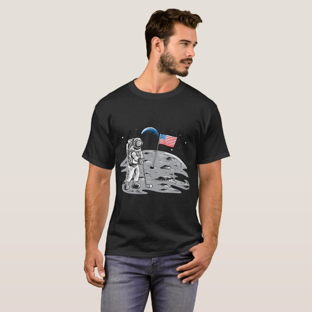 Astronauten-Golf-Flaggen-Mond-T-Shirt Juli 4. T-Shirt (Vorne ganz)