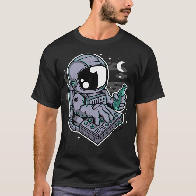 Astronautensynth - Funny Outer Space Lovers T-Shirt (Vorderseite)