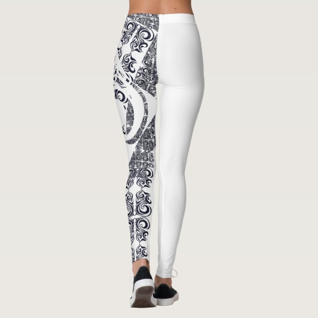 Asymmetrisches Schwarz-Weiß-Muster und Ihr Name Leggings (Rückseite)