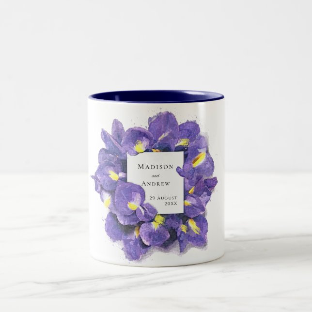 Atemberaubende Lila Irisfarben-Blumenhochzeit Zweifarbige Tasse (Mittel)