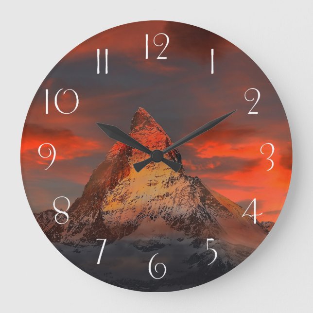 Atemberaubende matterhornrote Himmelslandschaft Große Wanduhr (Vorderseite)