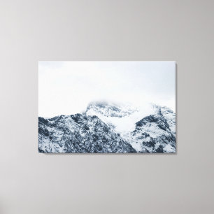 Atemberaubende schneebedeckte Berge Leinwanddruck
